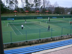 松江市営庭球場